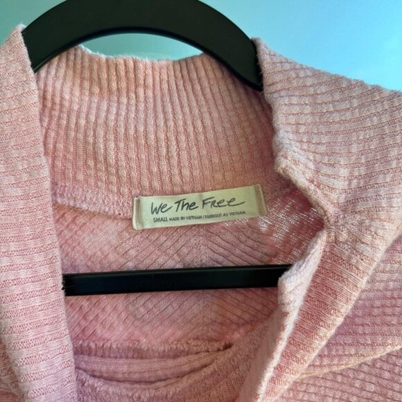 Free People Pink Long Sleeve - Picture 3 of 4